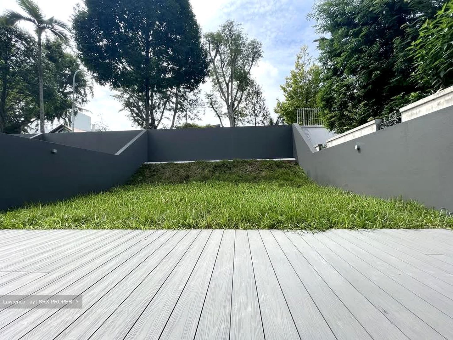 Seletar Hills Estate (D28), Terrace #588178771